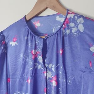 Vintage dressing gown 70s